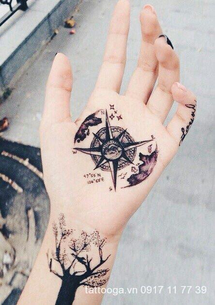 To attract the eyes of young people, somewhere on your hand you will probably have a great Compass tattoo.  With sophisticated lines, this tattoo really gives young people a unique and extremely eye-catching style.