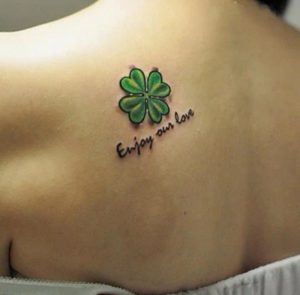 Tattoo cỏ 4 lá