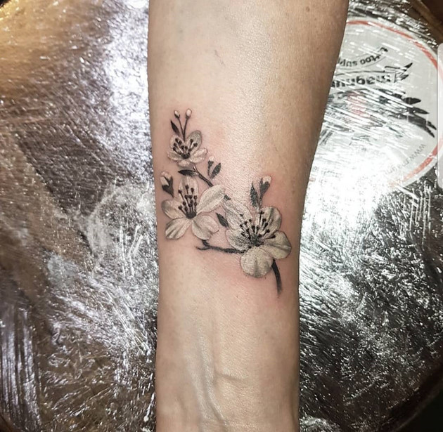 Tattoo hoa anh đào